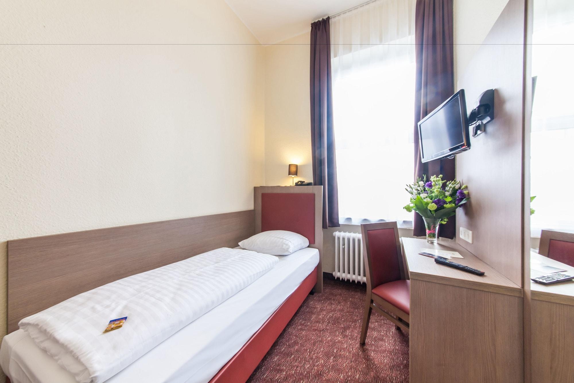 Hotel Maxim Duesseldorf City מראה חיצוני תמונה