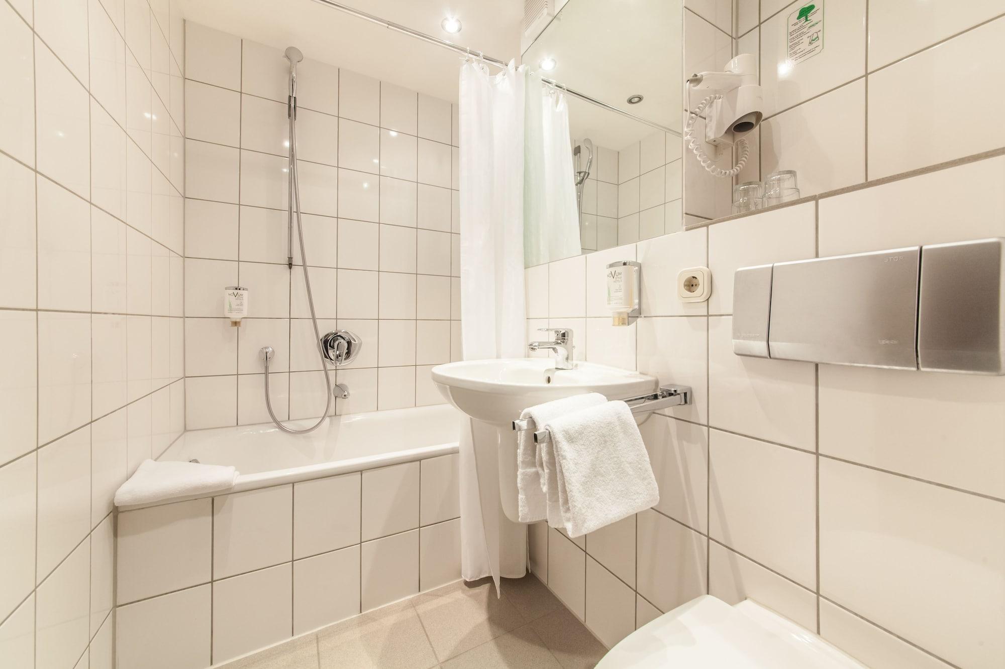 Hotel Maxim Duesseldorf City מראה חיצוני תמונה