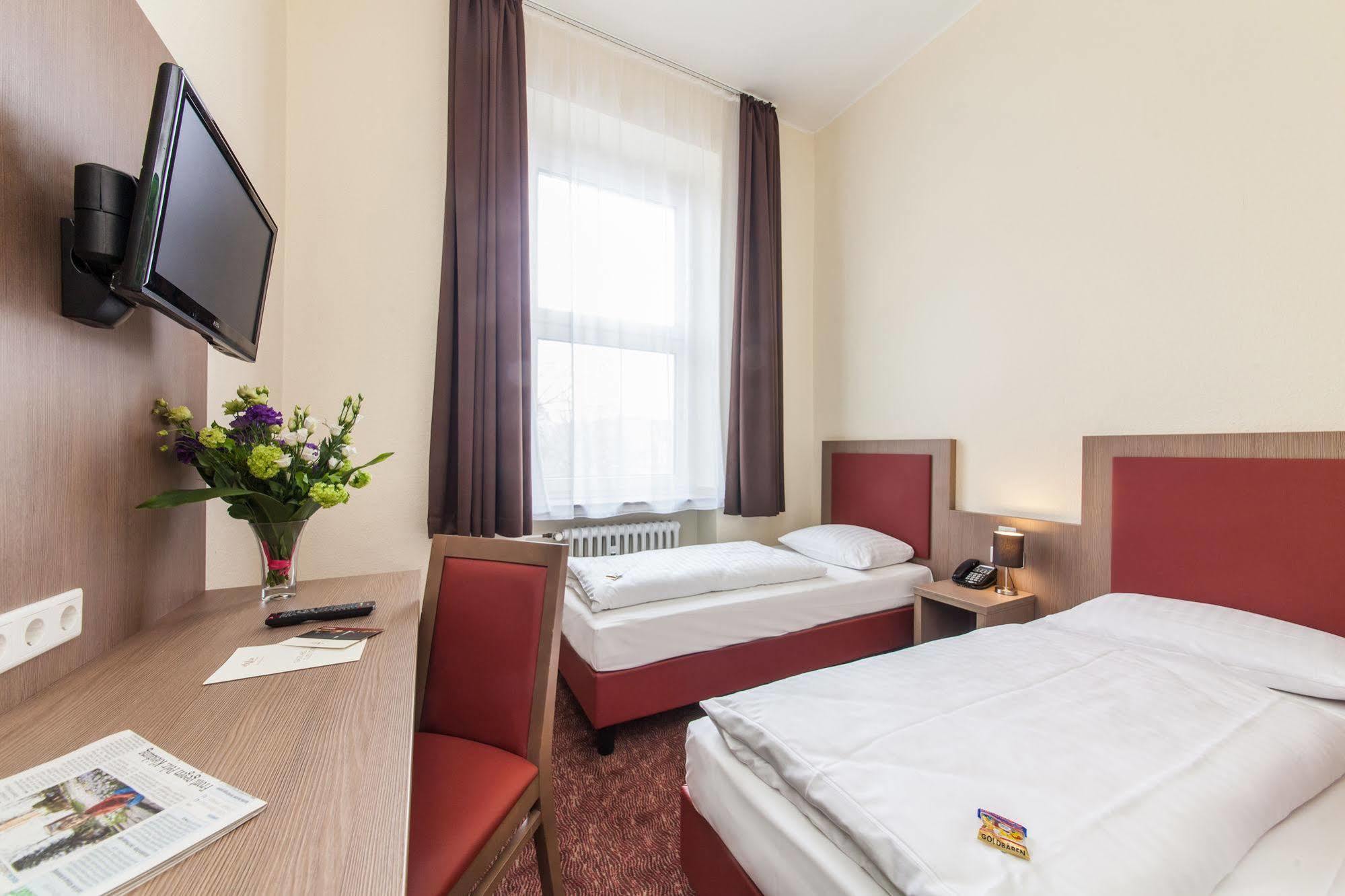 Hotel Maxim Duesseldorf City מראה חיצוני תמונה